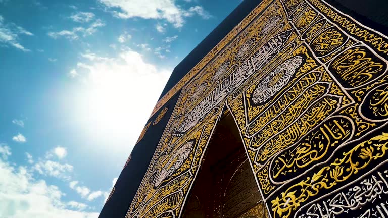  2026/2027 YENİ DÖNEM 5 YILDIZLI ŞUHEDA LÜKS UMRE PROGRAMI